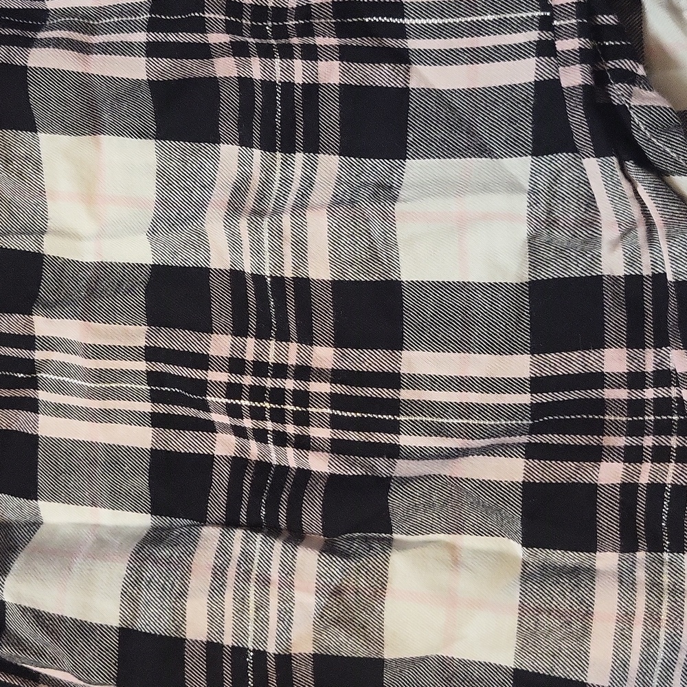 Victoria's Secret Black and White Button Down Shirt Classic Plaid - Picture 2 of 6